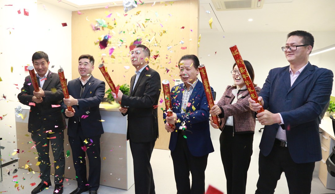 说明: C:\Users\Administrator\Documents\WeChat Files\huang123wei123\FileStorage\Temp\9a9a840b4b39250894e6e108576a65f2.jpg